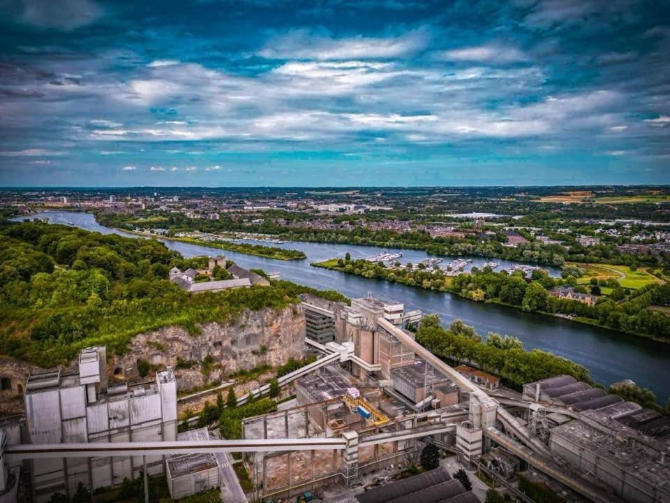 Hallo Maastricht B&B Fientje De Luxe Luaran gambar